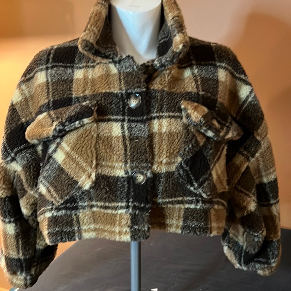 Cropped jacket by Forever 21 medium